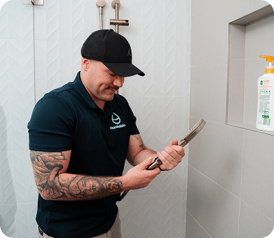 subservices-bathroomkitchenplumbing-shower_head_installations